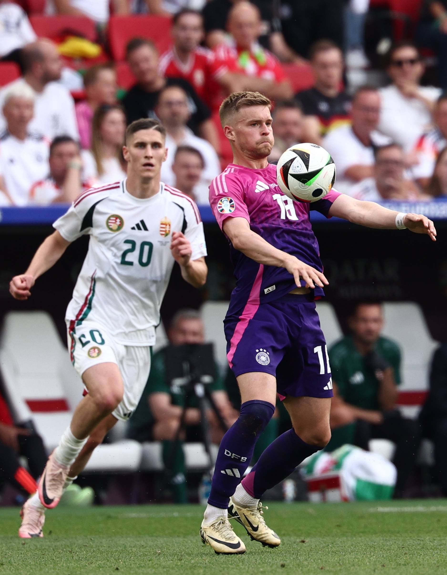 乐鱼体育-匈牙利队欧洲杯大名单